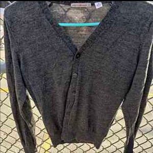 Authentic Uniqlo used Xs sweater.